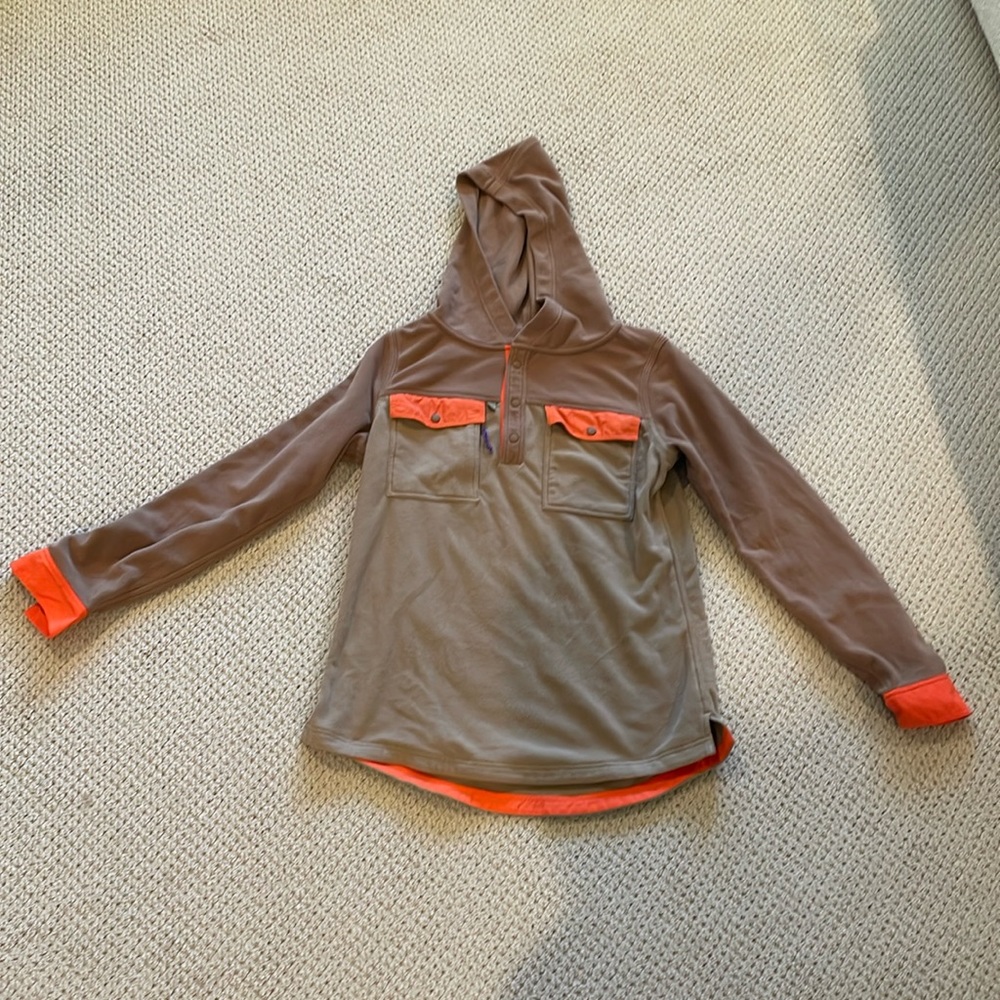 Patagonia fleece pullover